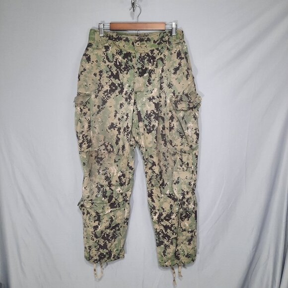 Military Pants Mens Size 33 X-Short NWU Type III Digi Camo Trousers Navy Seals